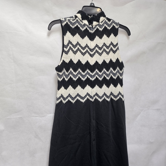 Vintage 60's Or 70's Chevron Black Cream Knit Sleeveless Maxi Dress Size S ?? - Picture 3 of 7